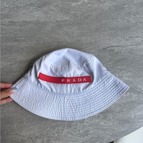 Prada white bucket hat - Picture 1 of 4